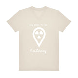 V-Auschnitt T-Shirt (Herren) - my place to be Radiology (großes Logo)