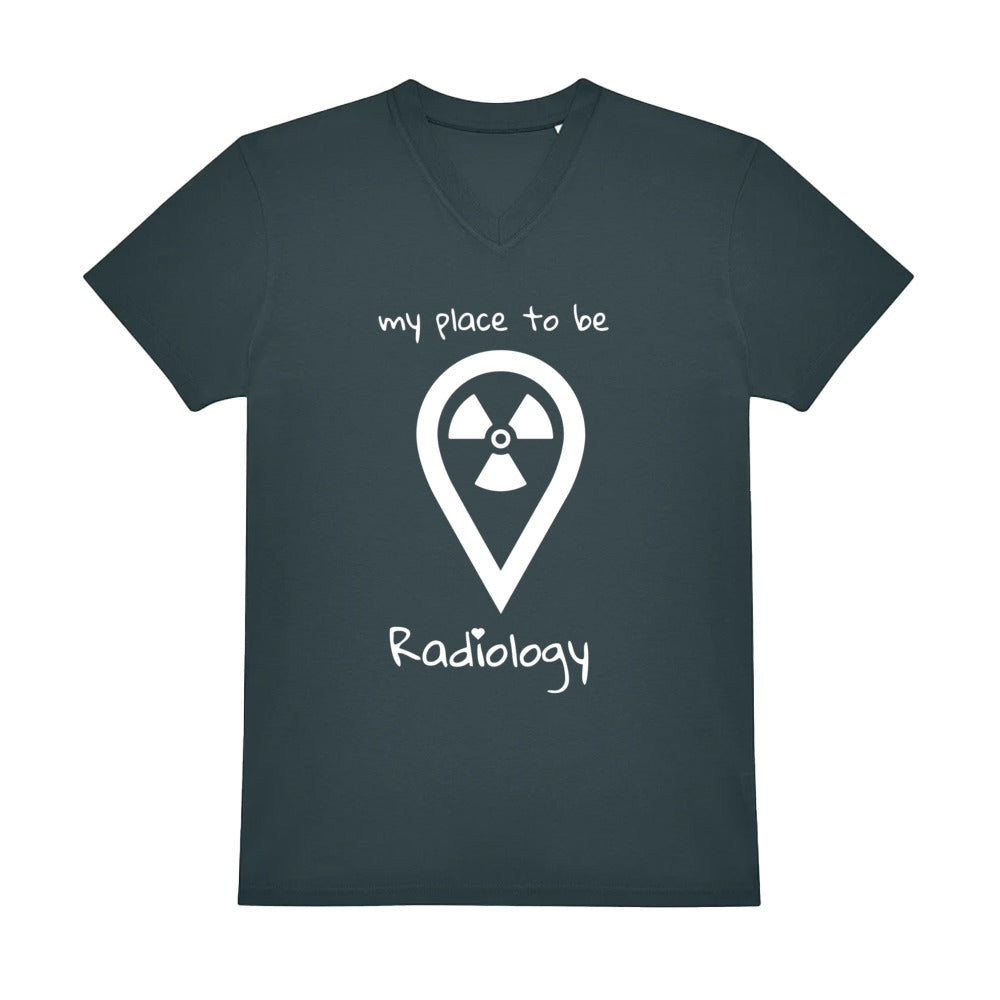 V-Auschnitt T-Shirt (Herren) - my place to be Radiology (großes Logo)